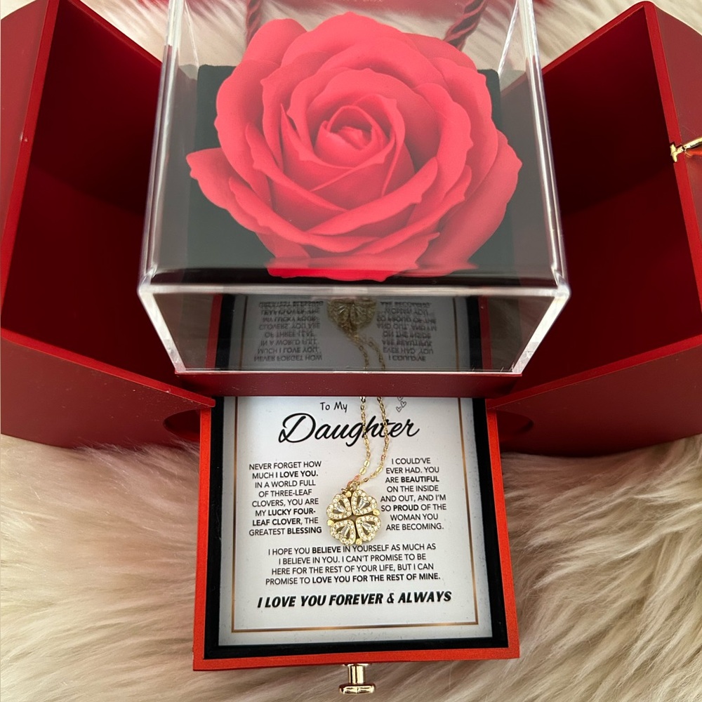 ETERNAL LOVE Gold Daughters Necklace